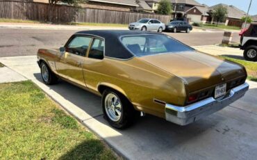 Chevy-nova-1974-custom