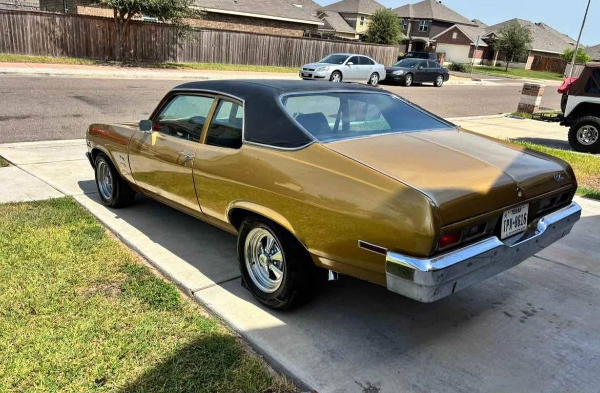 Chevy-nova-1974-custom