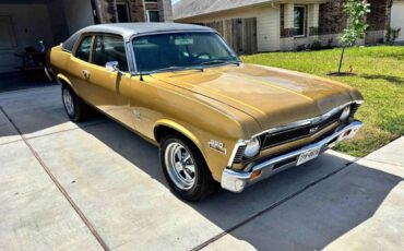 Chevy-nova-1974-custom-5
