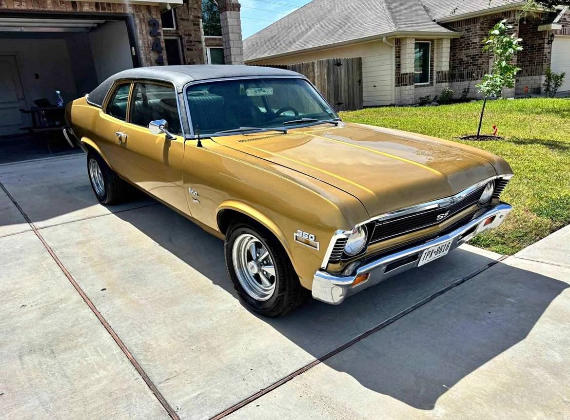 Chevy-nova-1974-custom-5