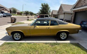 Chevy-nova-1974-custom-7