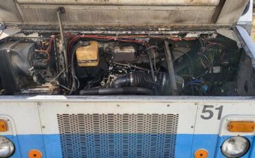 Chevy-p-30-step-van-1980