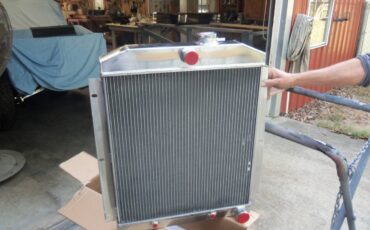 Chevy-panel-truck-1954-82