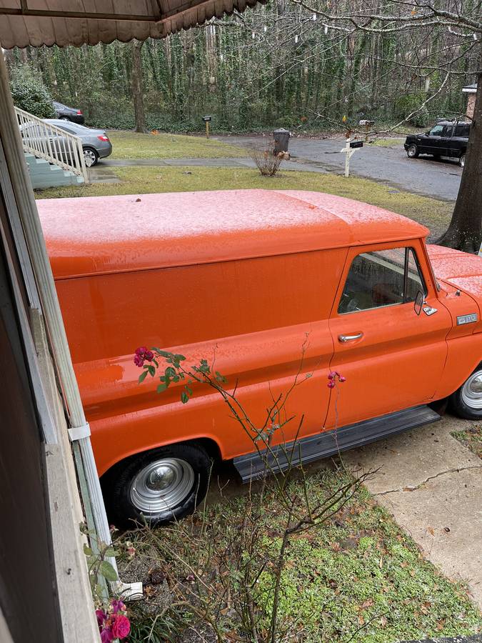 Chevy-panel-truck-1965-6