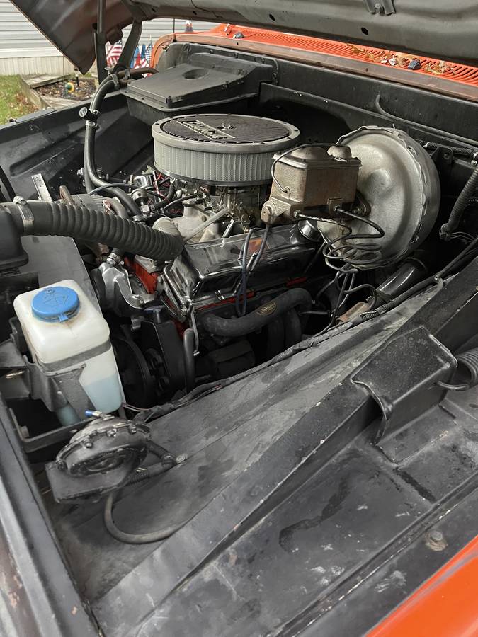 Chevy-panel-truck-1965