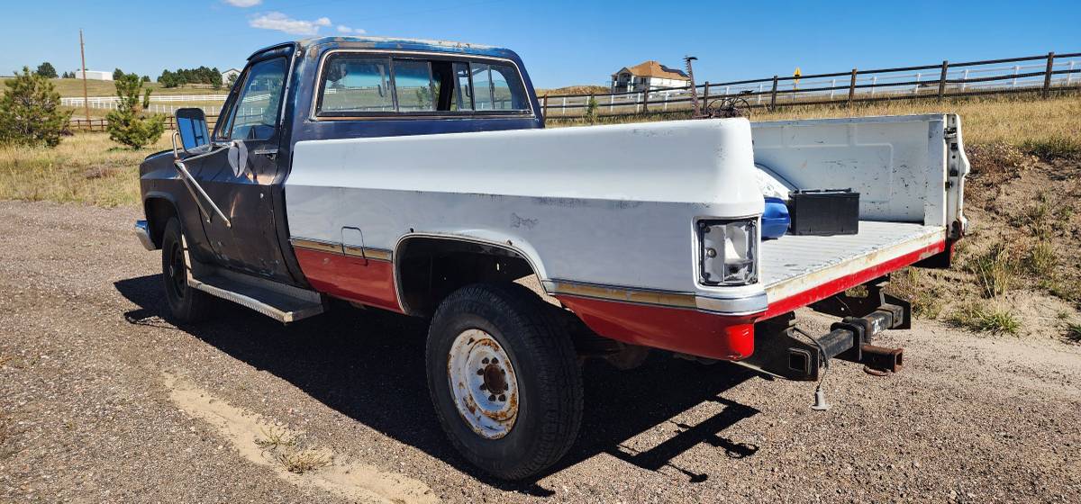 Chevy-pickup-1984-1