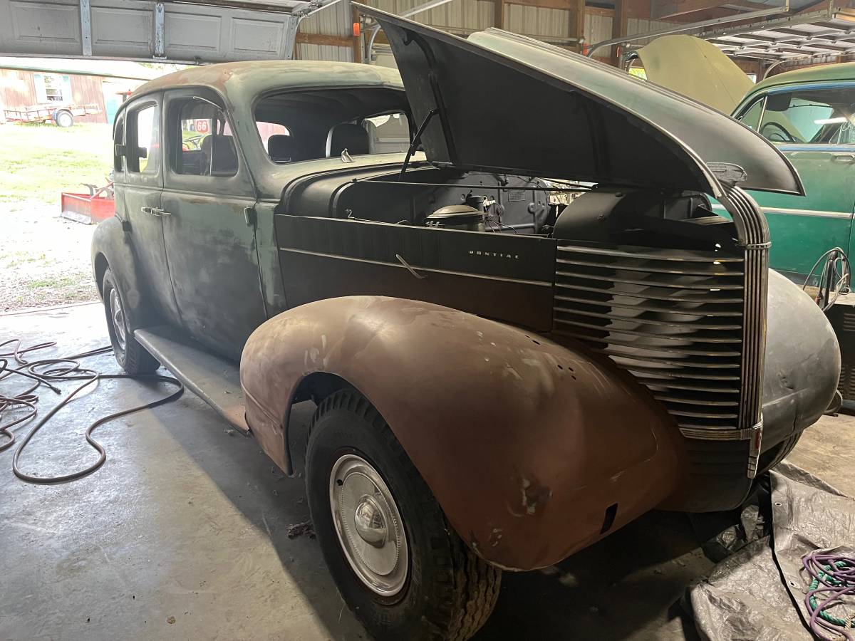 Chevy-pontiac-1938-grey-2