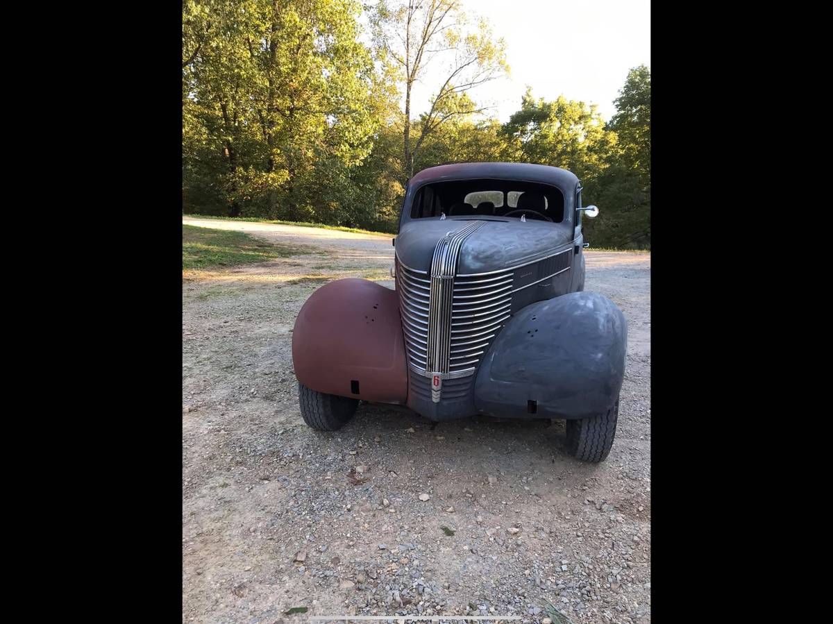 Chevy-pontiac-1938-grey-4
