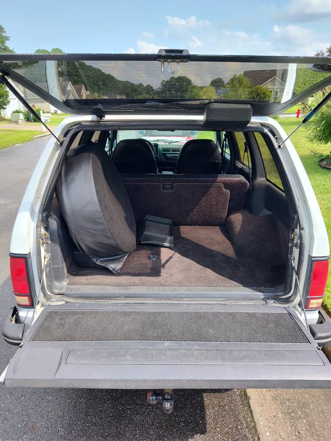 Chevy-s-10-blazer-1994-white-5