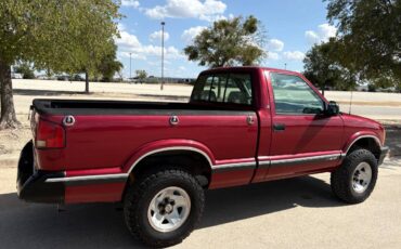 Chevy-s-10-regcab-pick-up-ls-1995-red-14
