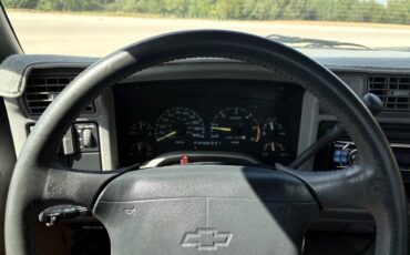 Chevy-s-10-regcab-pick-up-ls-1995-red-8