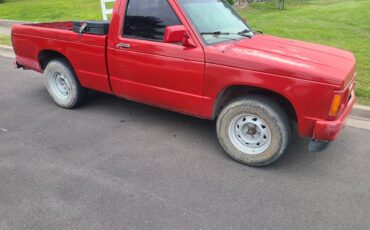 Chevy-s10-1985-red