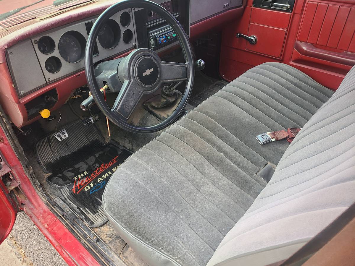 Chevy-s10-1985-red-6