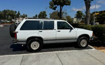 Chevy-s10-blazer-1994-white-1