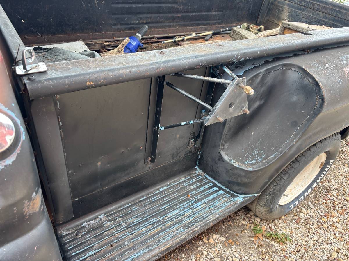 Chevy-s10-pickup-1962-black-10