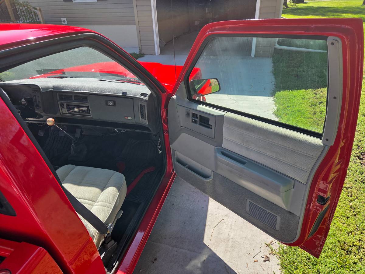 Chevy-s10-pickup-1991-red-2