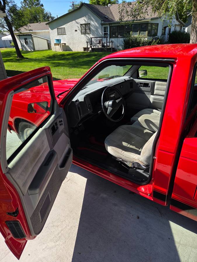 Chevy-s10-pickup-1991-red