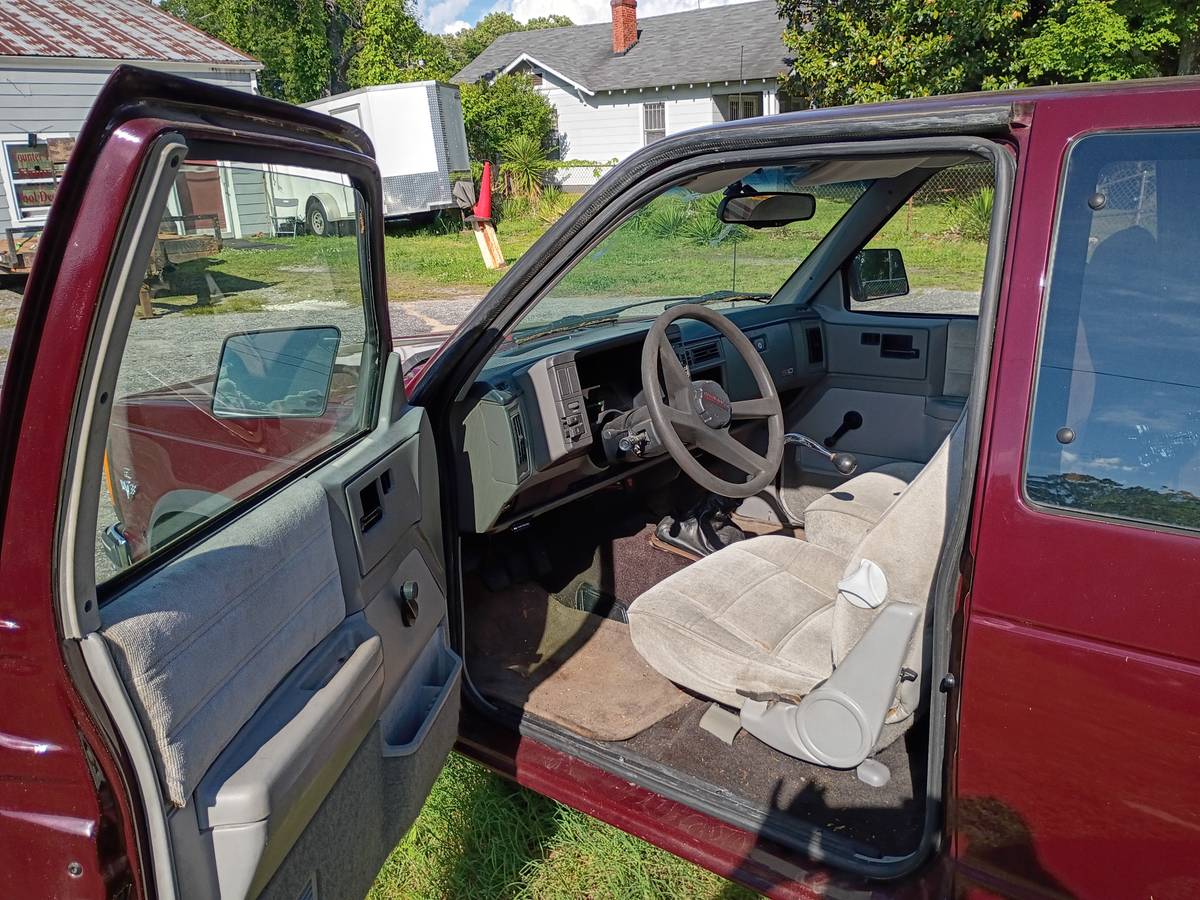 Chevy-s10-pickup-1993-red