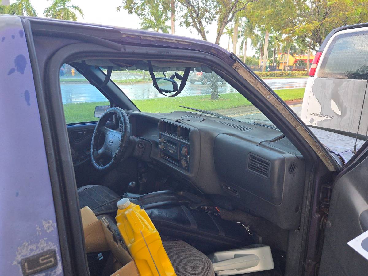 Chevy-s10-pickup-1996-3