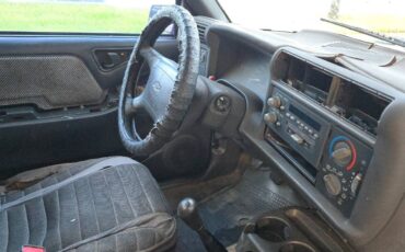 Chevy-s10-pickup-1996-5