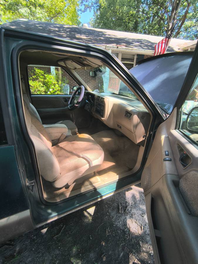 Chevy-s10-pickup-1996-green-9