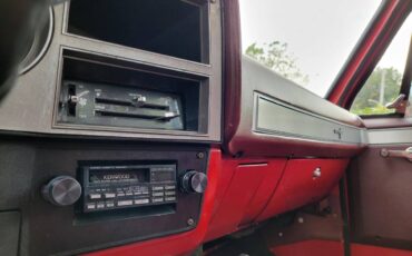 Chevy-scottsdale-1985-red-12