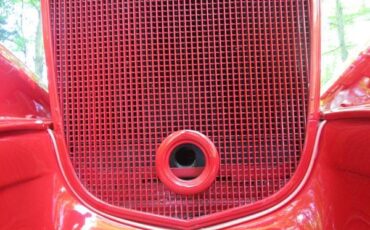 Chevy-sedan-1932-red-13