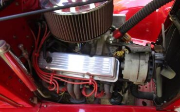 Chevy-sedan-1932-red-16