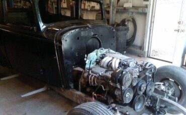 Chevy-sedan-1933-14