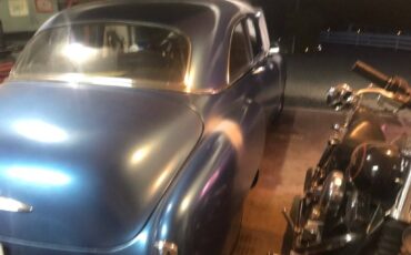 Chevy-sedan-1952-blue-3