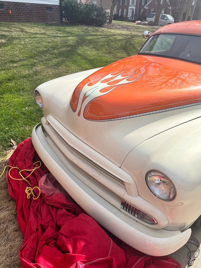 Chevy-sedan-delivery-1951-orange-3