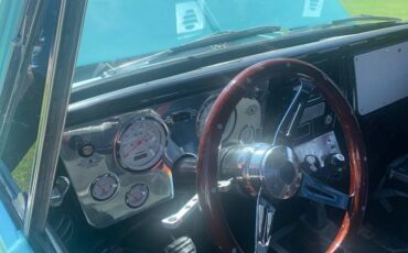 Chevy-short-bed-pickup-truck.-1967-blue-1