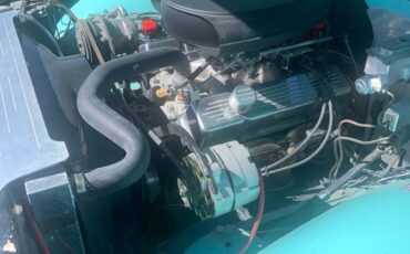 Chevy-short-bed-pickup-truck.-1967-blue-11