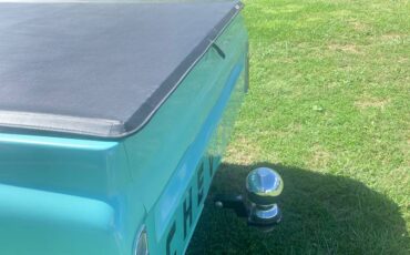 Chevy-short-bed-pickup-truck.-1967-blue