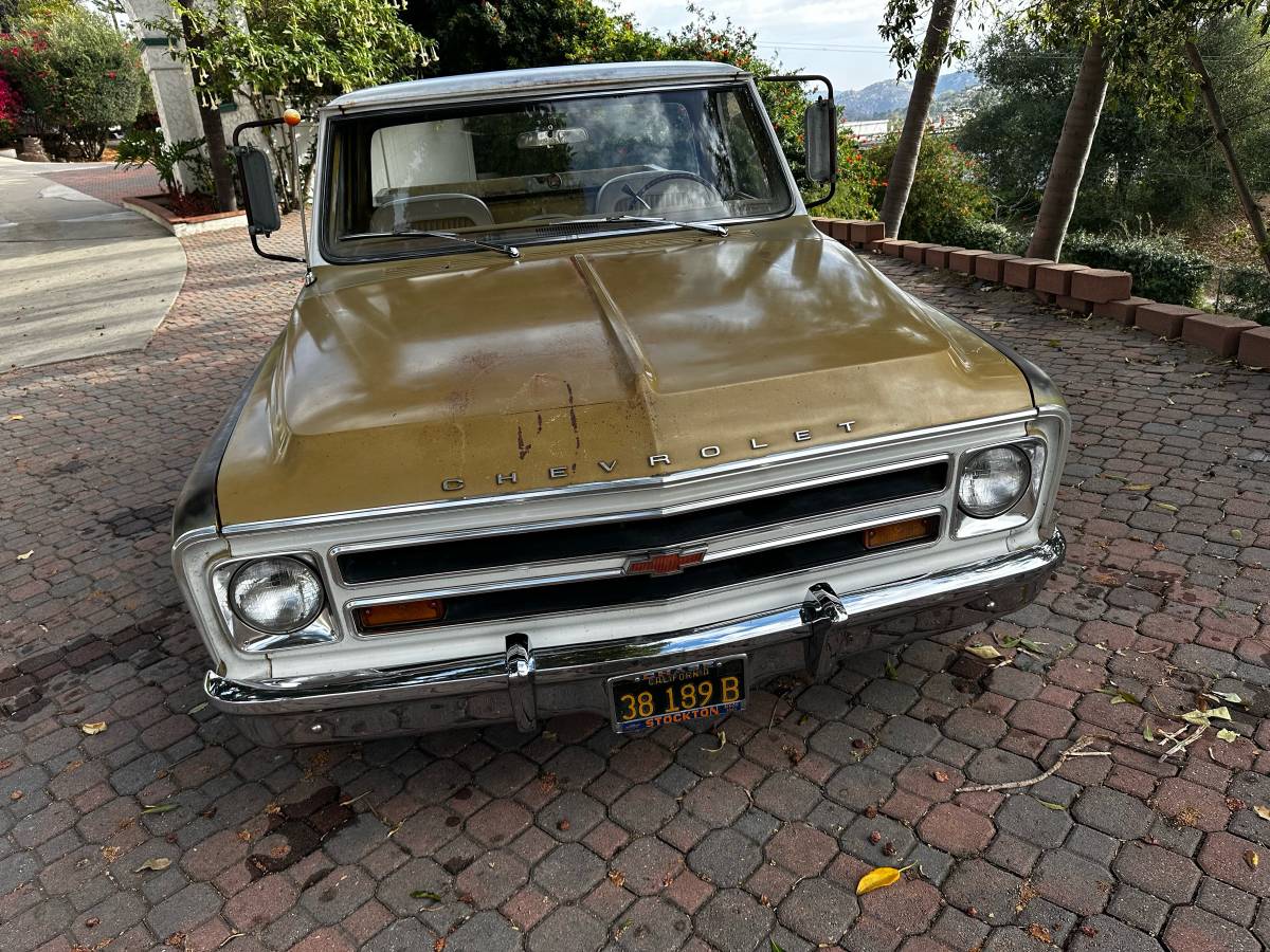 Chevy-shortbed-1968-brown-4