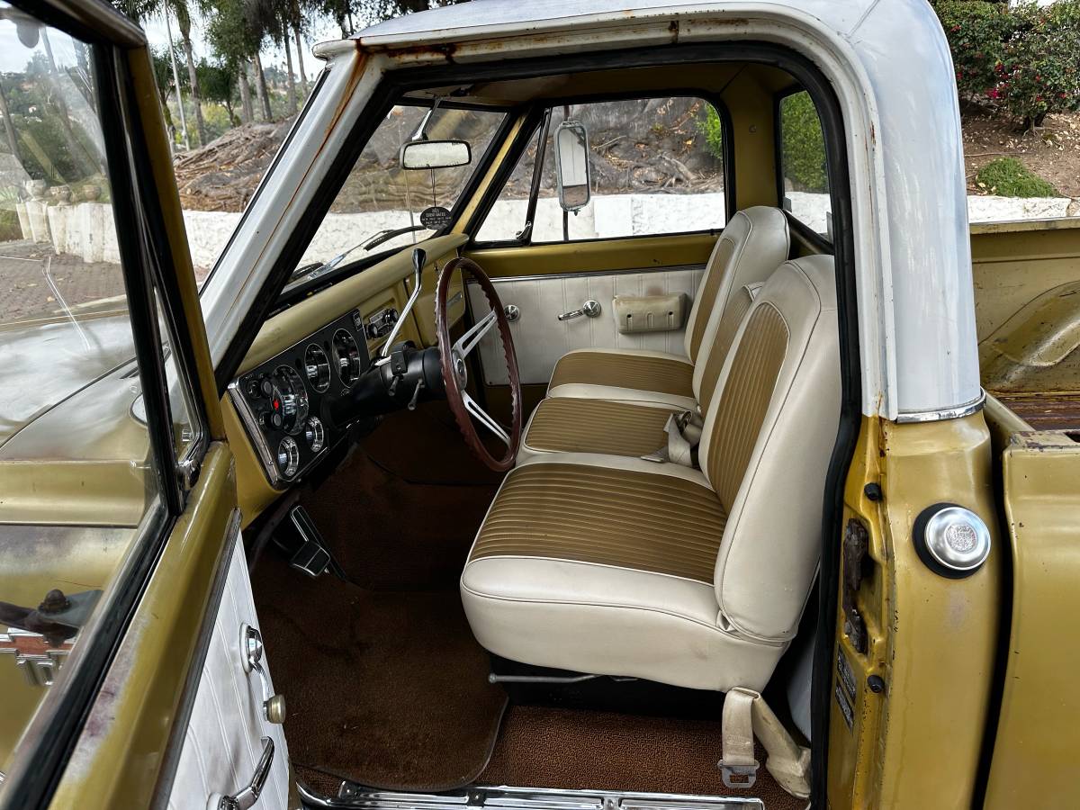 Chevy-shortbed-1968-brown-7