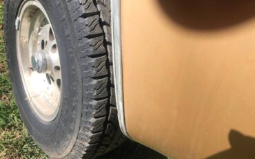 Chevy-silverado-1500-1984-brown-11