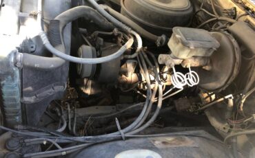 Chevy-silverado-1500-1984-brown-12