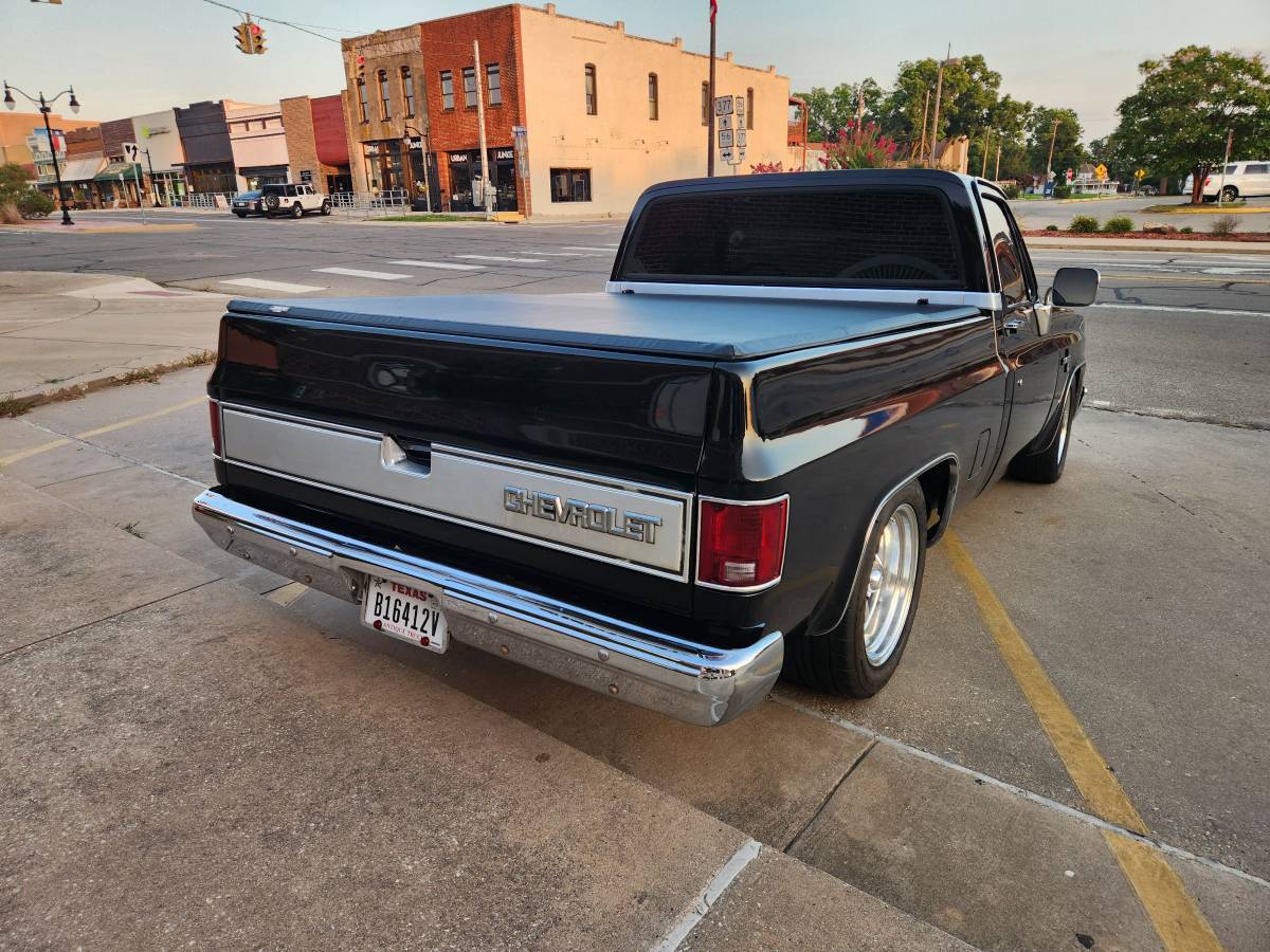 Chevy-silverado-1500-1987-black-13