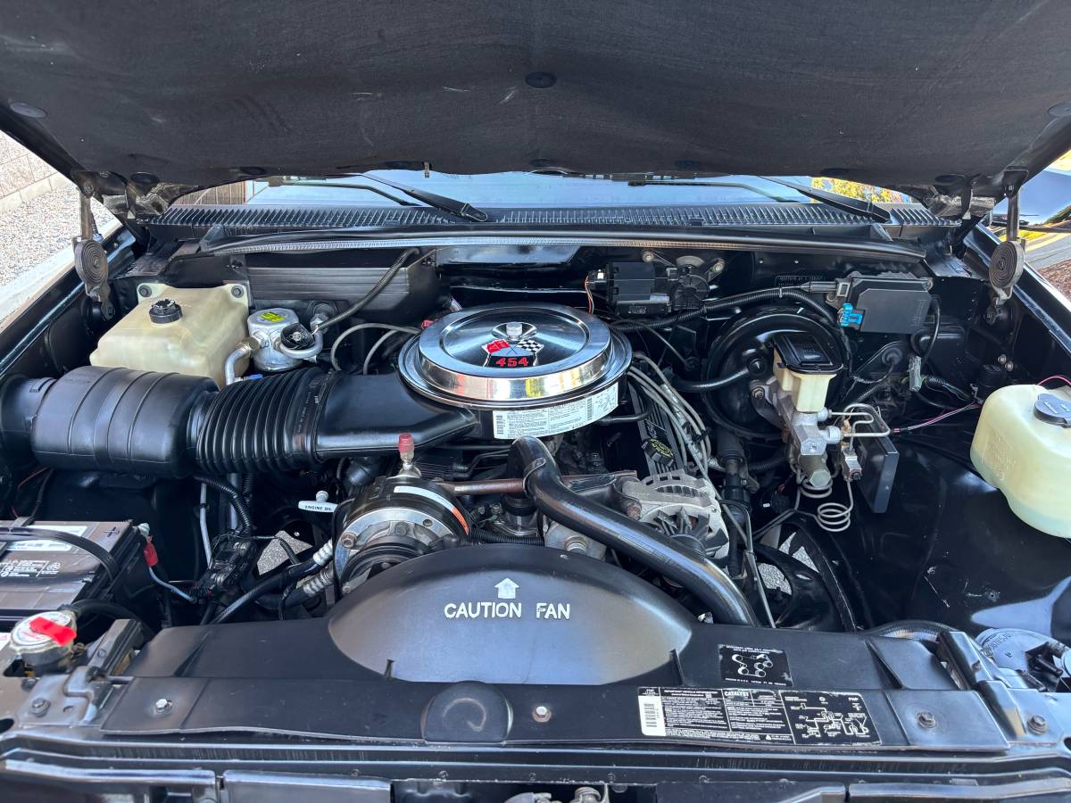 Chevy-silverado-1500-1990-black-12