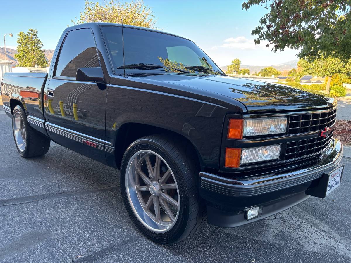 Chevy-silverado-1500-1990-black-4
