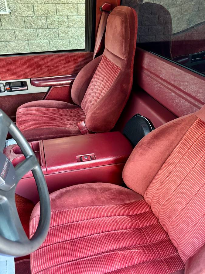 Chevy-silverado-1500-1990-black-9