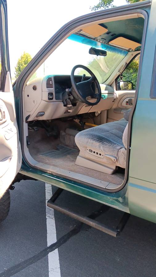 Chevy-silverado-1500-1995-green-4