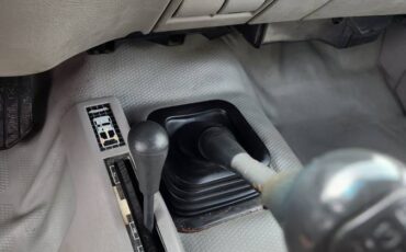 Chevy-silverado-1500-1996-white-11