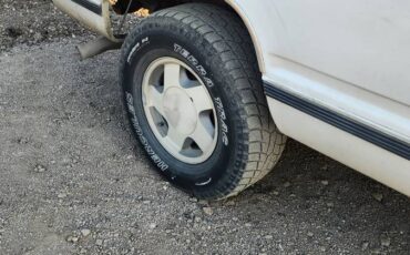 Chevy-silverado-1500-1996-white-4