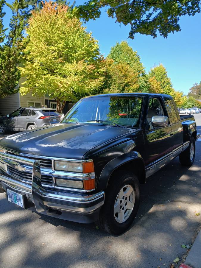 Chevy-silverado-1500-4x4-1994-black