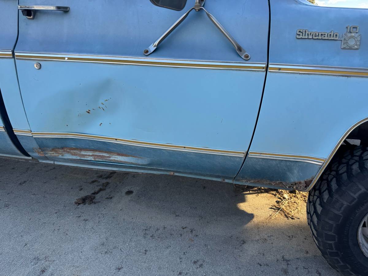 Chevy-silverado-1977-4