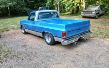 Chevy-silverado-1984-blue-2
