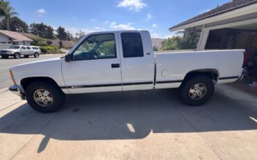 Chevy-silverado-1995-white-1