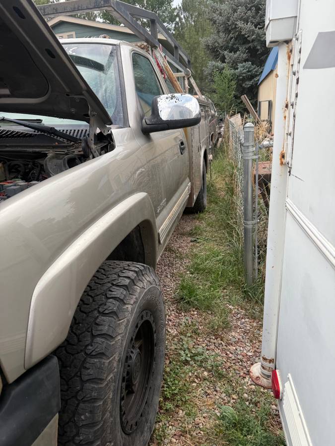 Chevy-silverado-2500-2000-silver-6